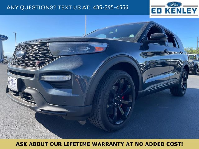 2022 Ford Explorer ST 4WD photo