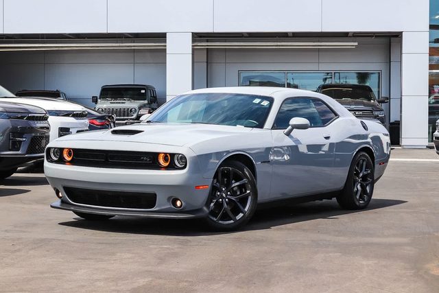 2021 Dodge Challenger R/T RWD photo