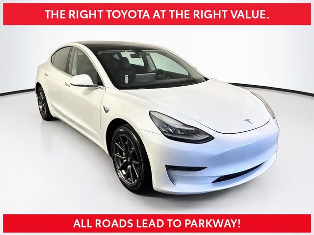 2020 Tesla Model 3 Standard Range RWD photo