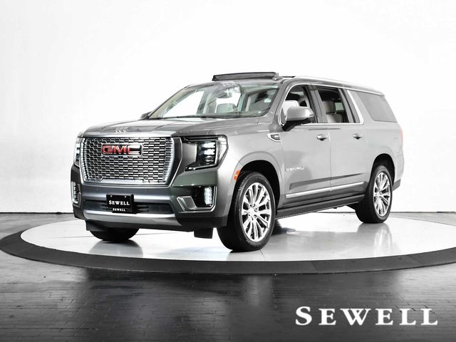 2022 GMC Yukon XL Denali 4WD photo