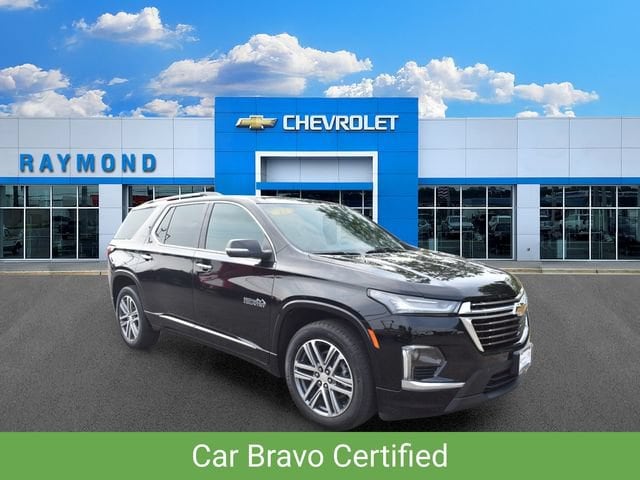 2022 Chevrolet Traverse High Country AWD photo