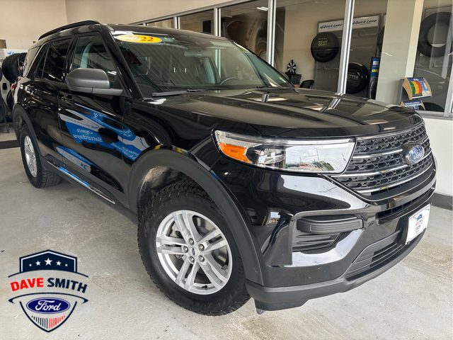 2022 Ford Explorer XLT 4WD photo