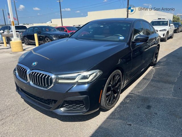 2022 BMW 5 Series 530i RWD photo