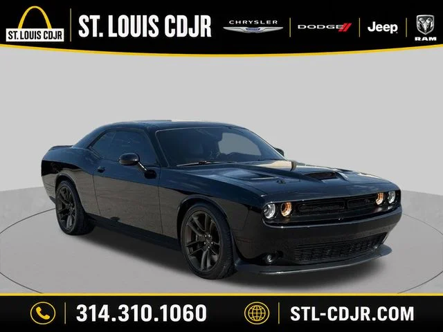 2021 Dodge Challenger R/T Scat Pack RWD photo