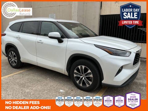 2022 Toyota Highlander XLE FWD photo