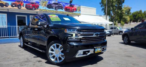 2022 Chevrolet Silverado 1500 High Country 4WD photo