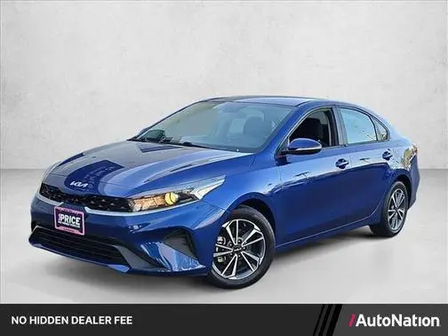 2022 Kia Forte LXS FWD photo