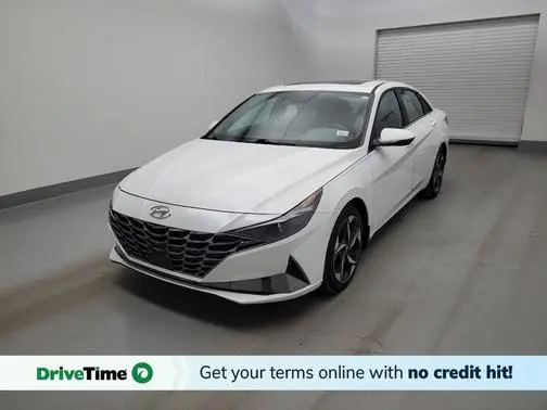 2022 Hyundai Elantra SEL FWD photo