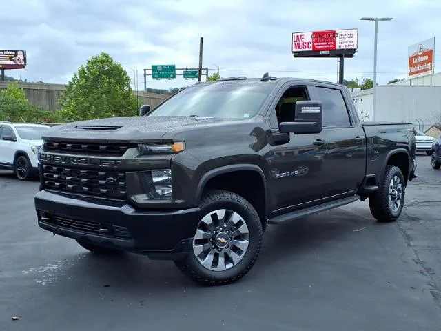2022 Chevrolet Silverado 2500HD Custom 4WD photo