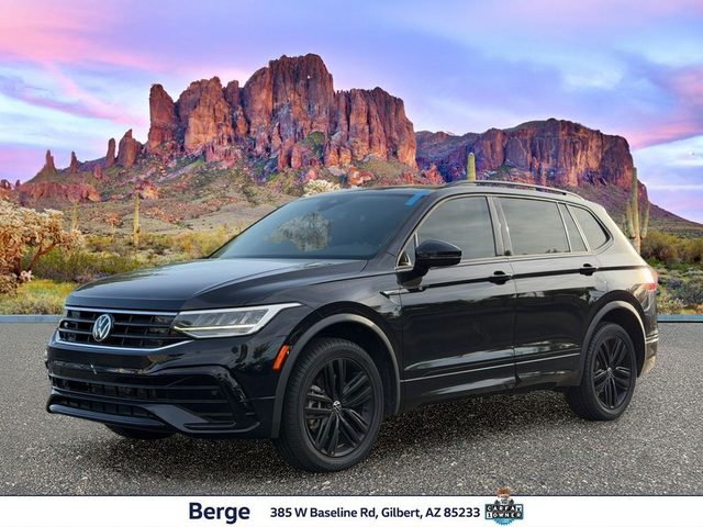 2022 Volkswagen Tiguan SE R-Line Black AWD photo