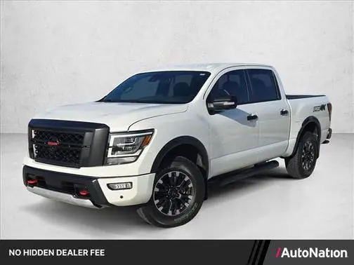 2021 Nissan Titan PRO-4X 4WD photo