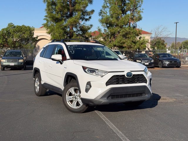 2021 Toyota RAV4 Hybrid XLE AWD photo
