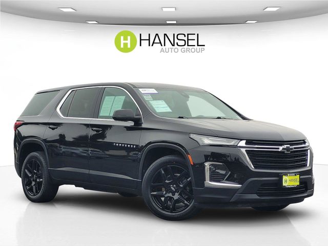 2022 Chevrolet Traverse LS FWD photo