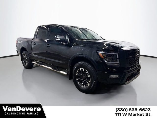 2021 Nissan Titan PRO-4X 4WD photo