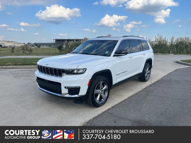2022 Jeep Grand Cherokee L Limited 4WD photo