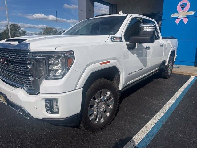 2022 GMC Sierra 2500HD Denali 4WD photo