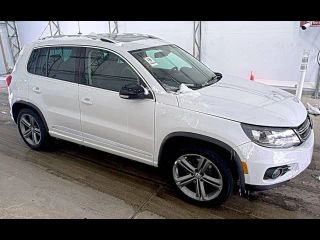 2017 Volkswagen Tiguan Sport AWD photo