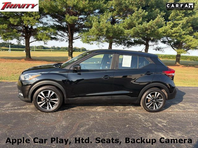 2019 Nissan Kicks SV FWD photo