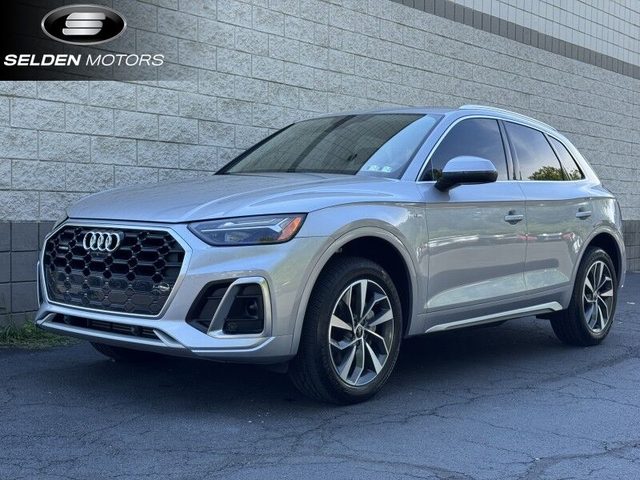 2022 Audi Q5 S line Premium Plus AWD photo