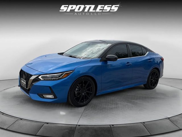 2022 Nissan Sentra SR FWD photo