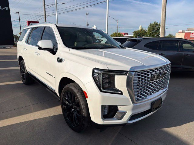 2022 GMC Yukon Denali RWD photo