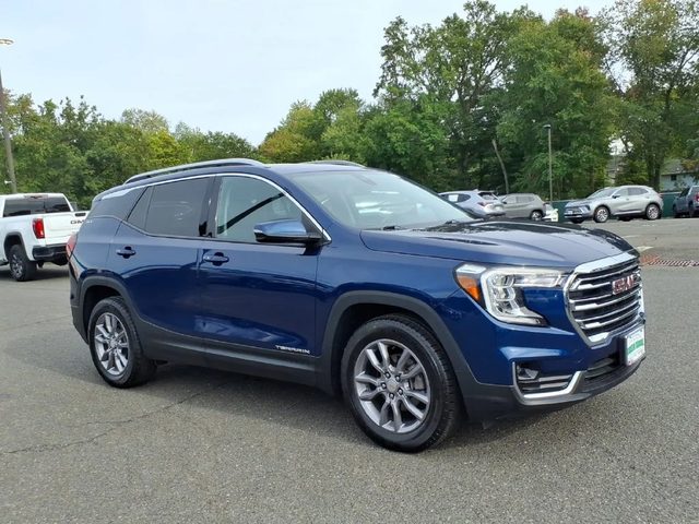 2022 GMC Terrain SLT AWD photo