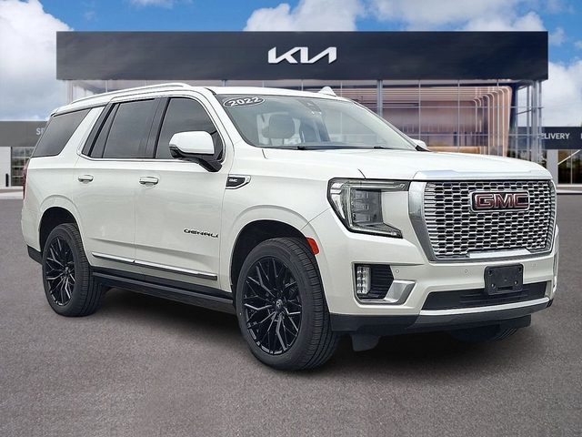 2022 GMC Yukon Denali 4WD photo
