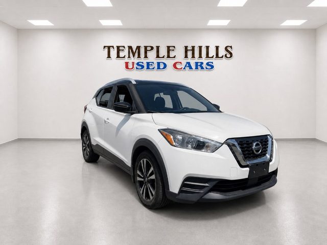 2020 Nissan Kicks SV FWD photo