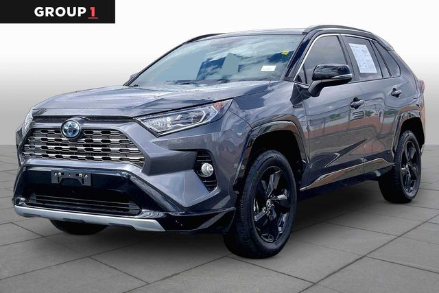 2021 Toyota RAV4 Hybrid XSE AWD photo