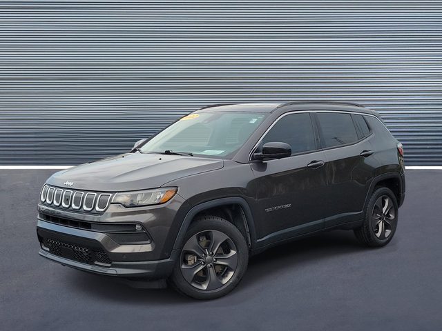 2022 Jeep Compass Latitude Lux 4WD photo