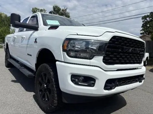2022 Ram 2500 Big Horn 4WD photo