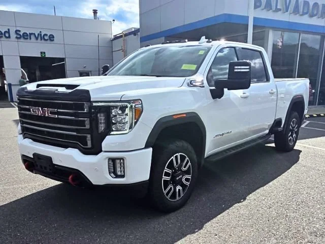 2022 GMC Sierra 2500HD AT4 4WD photo