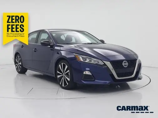 2022 Nissan Altima 2.5 SR FWD photo