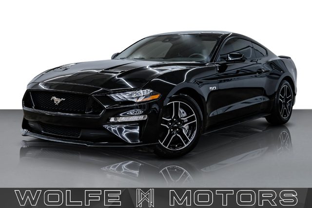 2021 Ford Mustang GT RWD photo