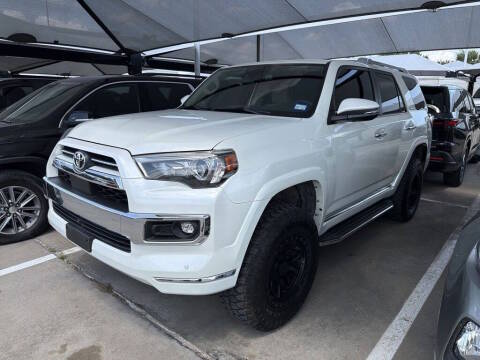 2022 Toyota 4Runner Limited 4WD photo