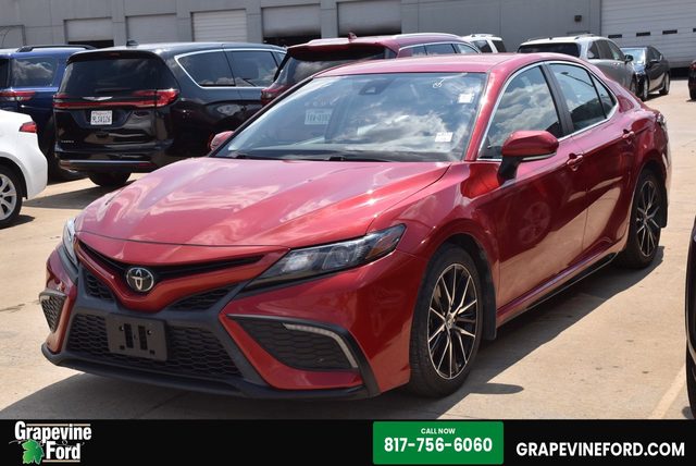 2022 Toyota Camry SE FWD photo