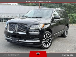 2022 Lincoln Navigator Reserve 4WD photo