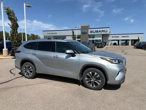 2020 Toyota Highlander XLE AWD photo