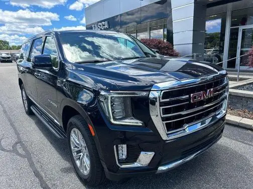 2022 GMC Yukon XL SLT 4WD photo