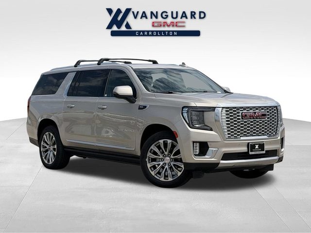 2022 GMC Yukon XL Denali 4WD photo