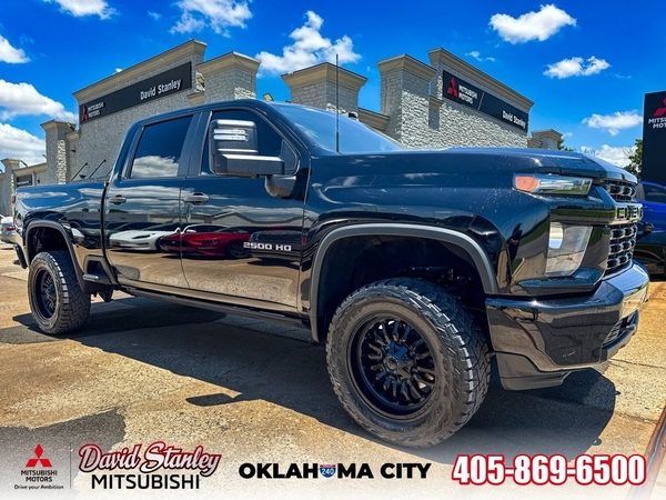 2022 Chevrolet Silverado 2500HD Custom 4WD photo