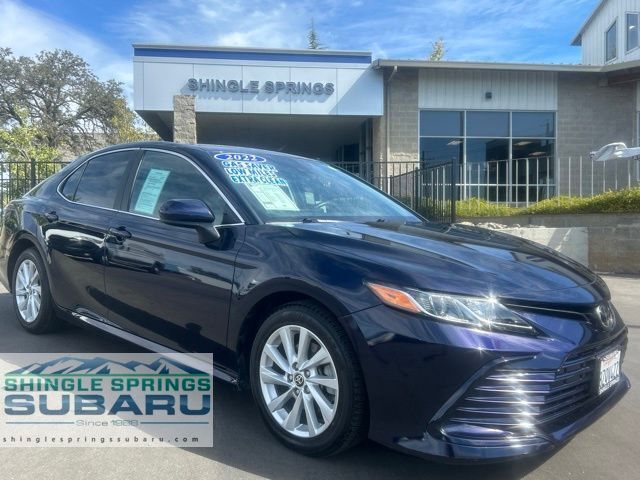 2022 Toyota Camry LE FWD photo
