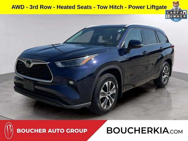 2022 Toyota Highlander XLE AWD photo