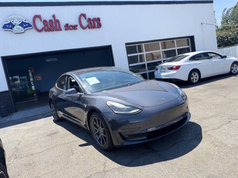 2018 Tesla Model 3 Long Range Battery AWD photo