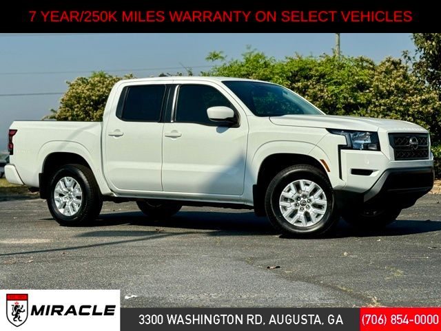2022 Nissan Frontier SV 4WD photo