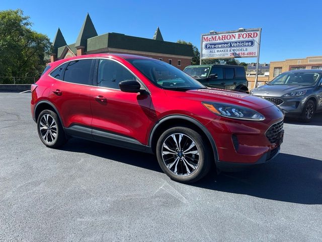 2022 Ford Escape SE AWD photo