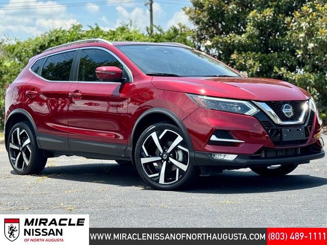 2021 Nissan Rogue Sport SL FWD photo