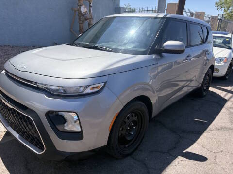 2022 Kia Soul LX FWD photo