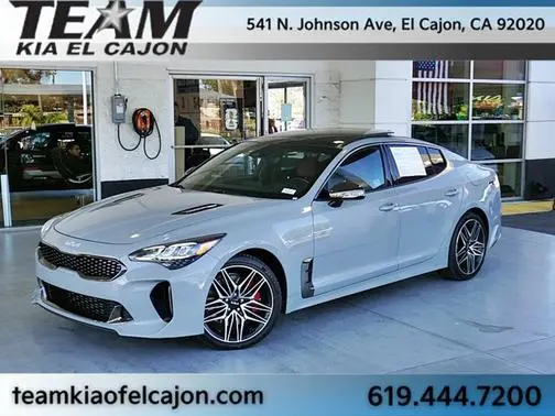 2022 Kia Stinger GT1 RWD photo