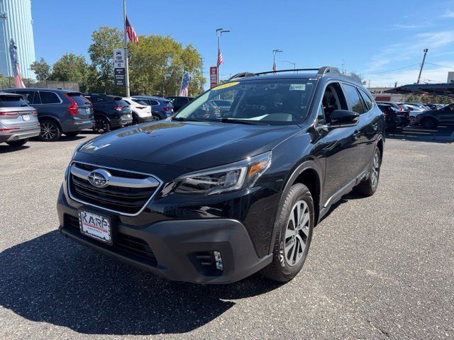 2022 Subaru Outback Premium AWD photo